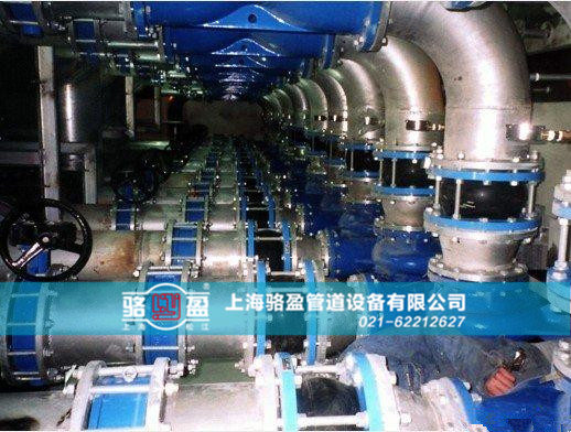 安装橡胶接头时应注意什么